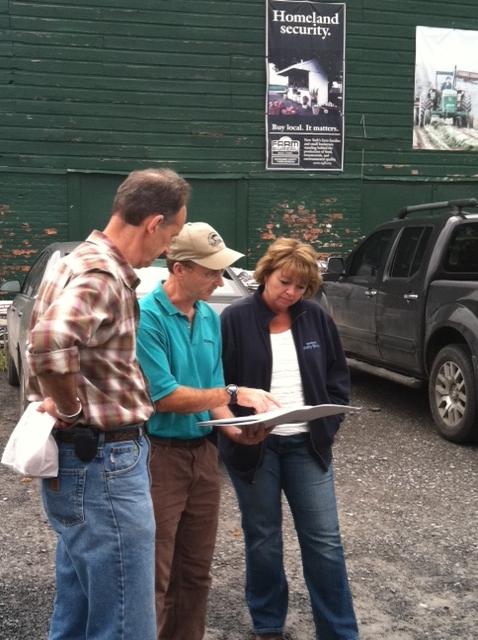 Jim Carrabba and Senator Ritchie on a farm visit in Schoharie 