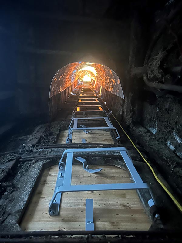 Making a damaged silo ladder and chute safe again